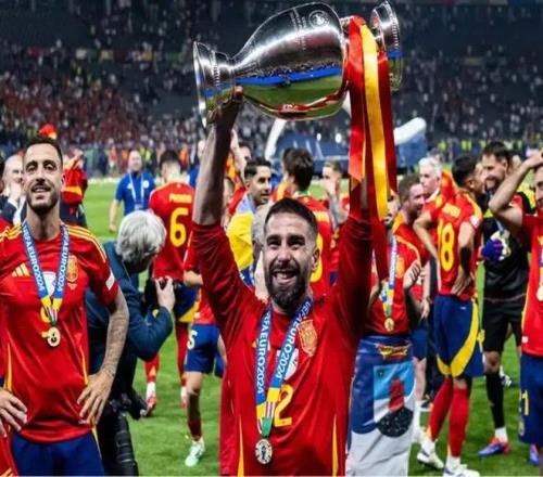 年度足坛巨,星评选,姆巴佩夺十,皇冠体育官网,皇冠体育入口,皇冠体育平台,皇冠体育官方